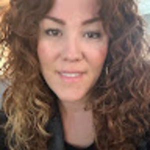 Meet your Posher, Jenn